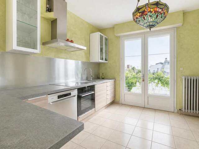 Vaste maison bourgeoise à Caudéran — photo du bien