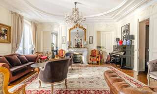 Appartement 6 Pièces 166 m² à vendre à Paris (75000)