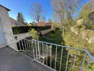 Charlieu, Maison 126m2 avec terrain et dépendance à rénover — photo 2