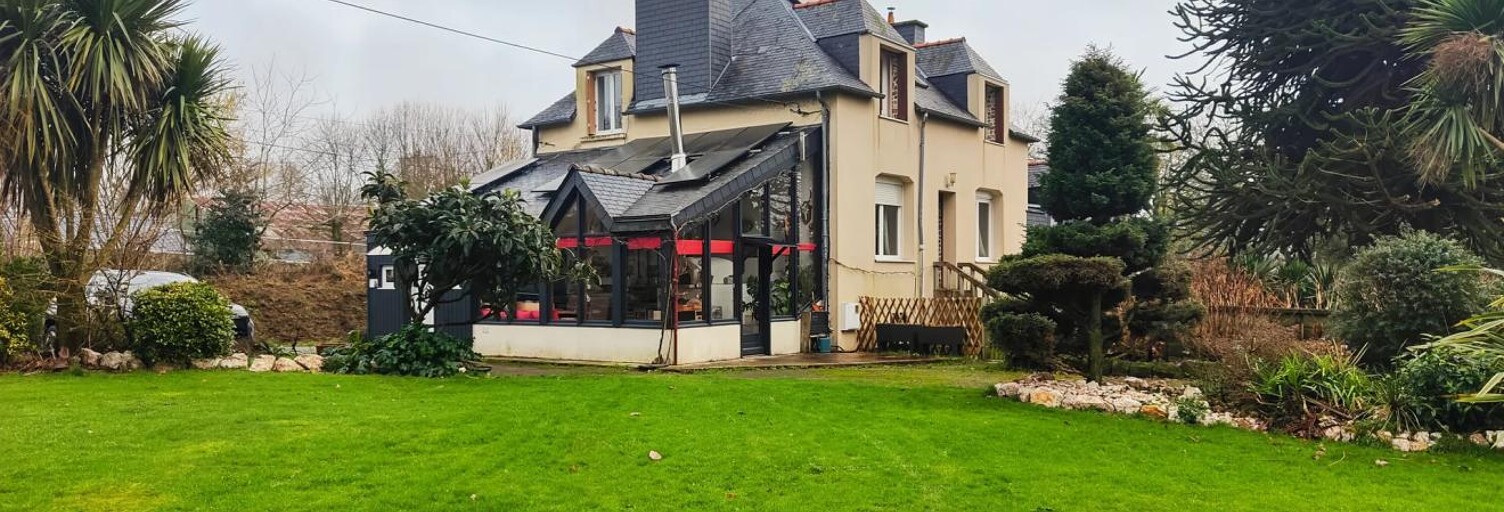 Maison 8 Pièces 172 m² à vendre à Paule (22340)