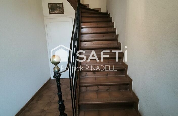 Maison d'habitation T8, disposant de 7 chambres, 2 salles de d'eau et 1 salle de bain et une pièce de vie de 32m² — photo 5