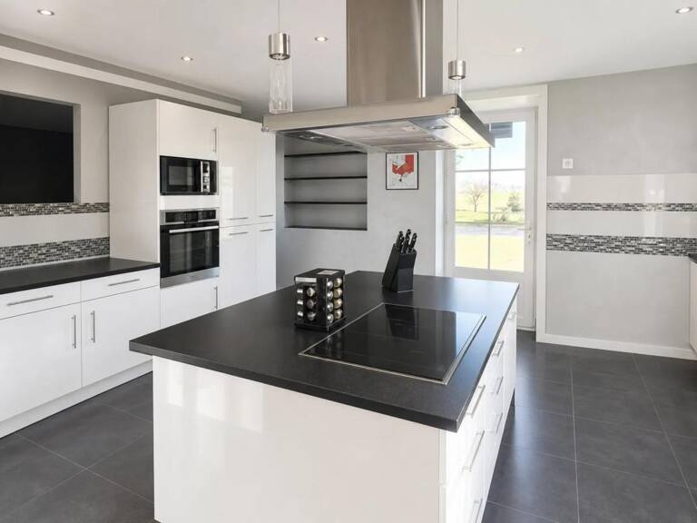 Maison rénovée de 210 m² à Buzet-sur-Baïse — photo 1