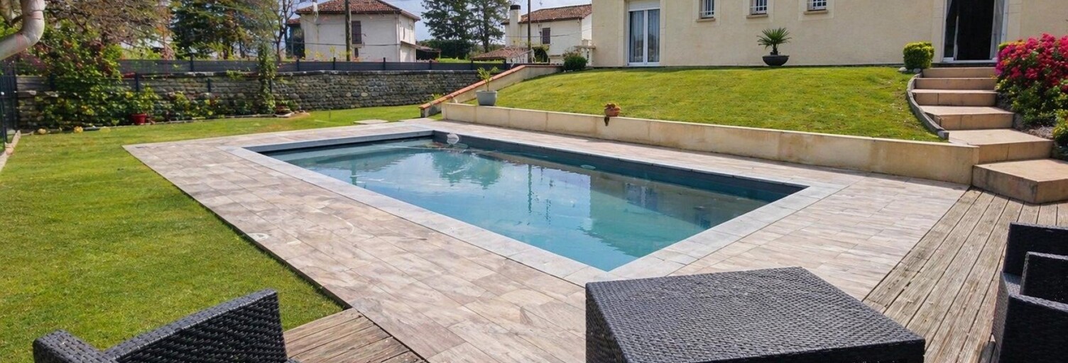 Maison 6 Pièces 190 m² à vendre à Meillon (64510)