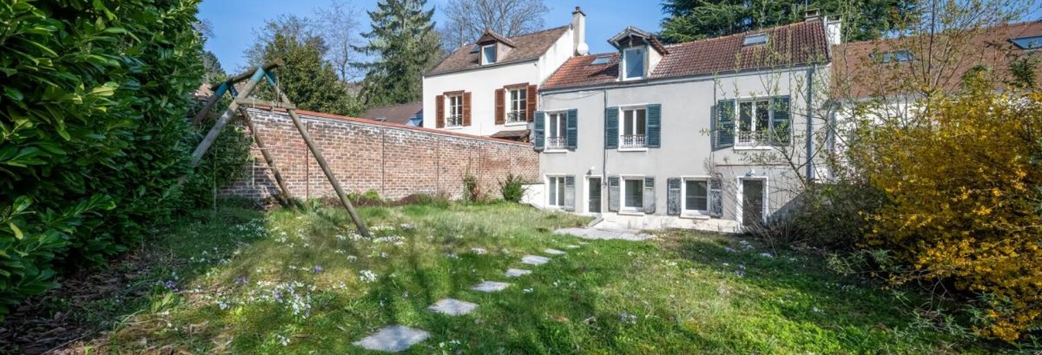 Maison 5 Pièces 122 m² à vendre à Louveciennes (78430)