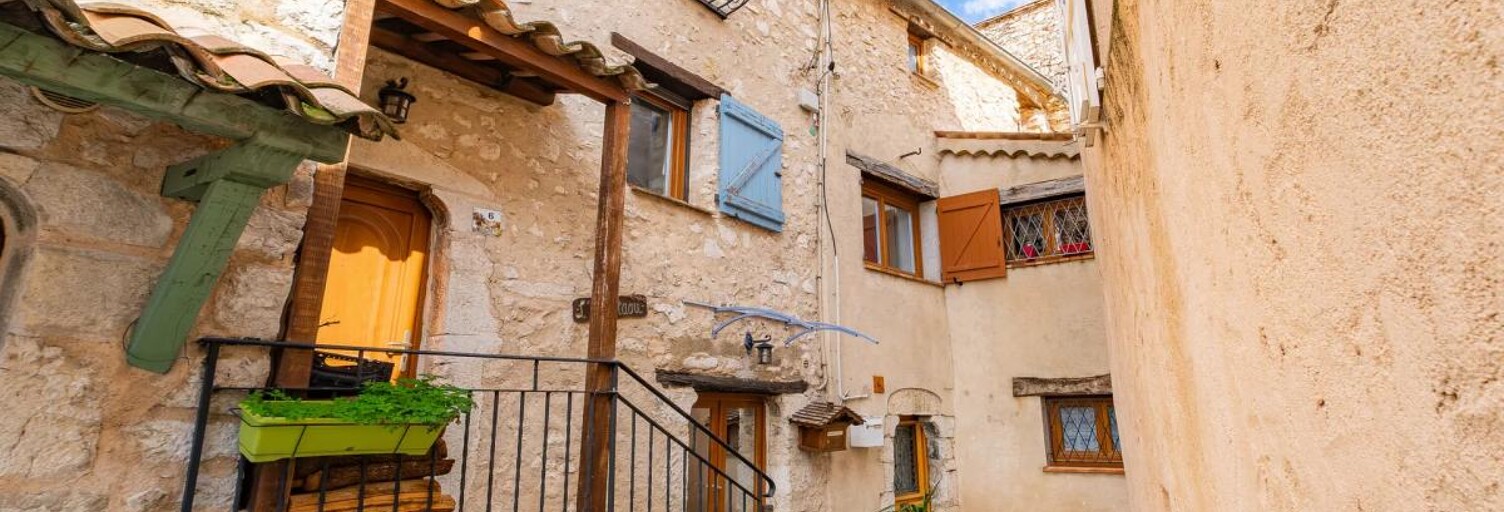 Maison 3 Pièces 70 m² à vendre à Saint-Vallier-de-Thiey (06460)