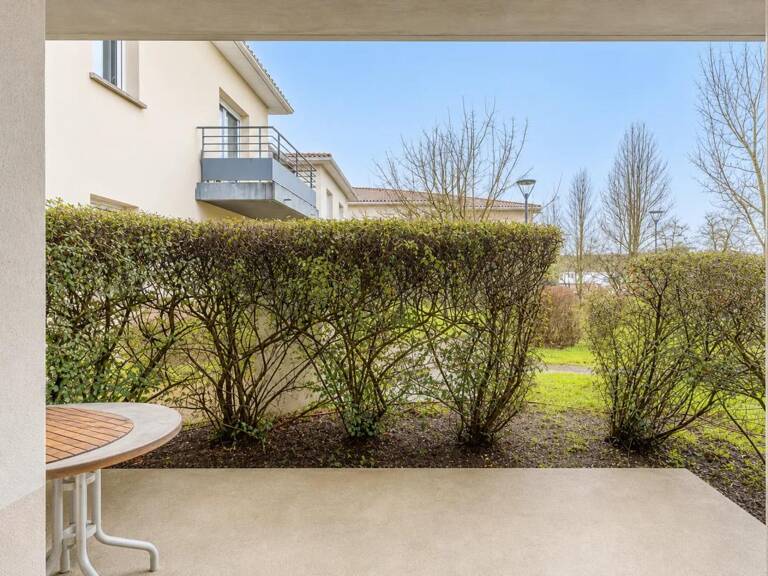 T2 moderne et lumineux - extérieur - parking — photo 1
