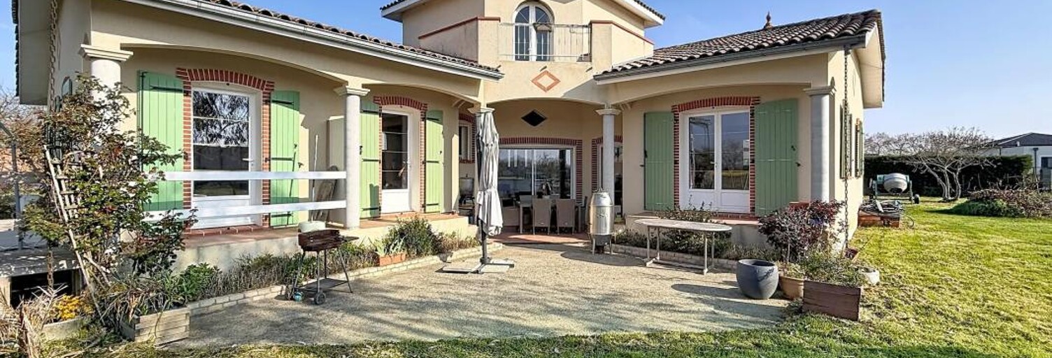 Maison 7 Pièces 220 m² à vendre à Castelsarrasin (82100)