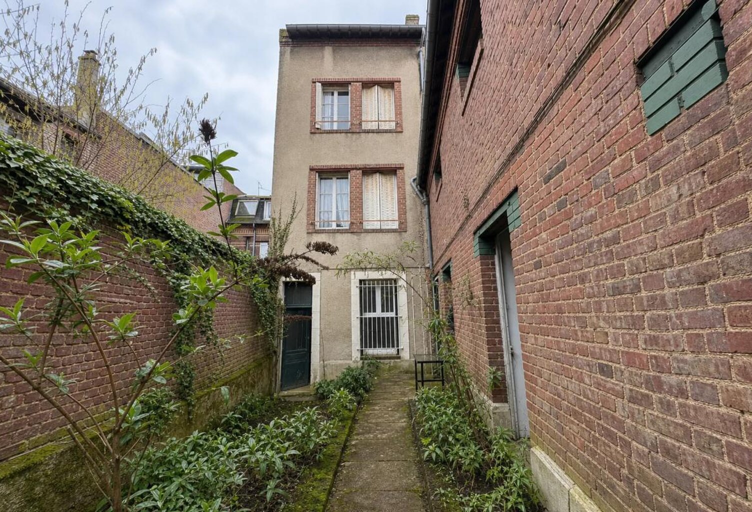 Grand appartement 6 chambres à Noyon — photo 1