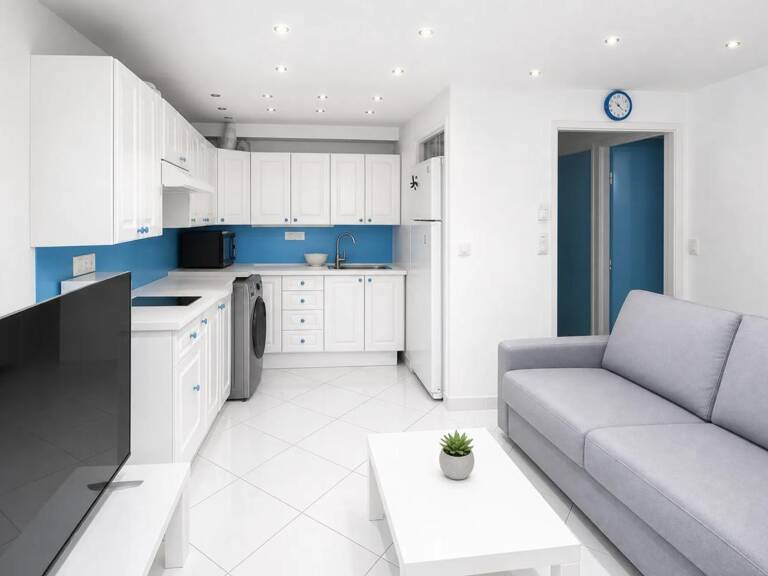 Chaleureux T2 lumineux à Saint-Mandrier-sur-Mer — photo 1