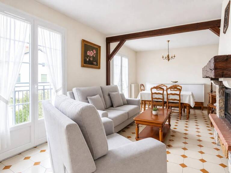 Maison de 7 pièces de 123 m² à Nouan-le-Fuzelier — photo 1
