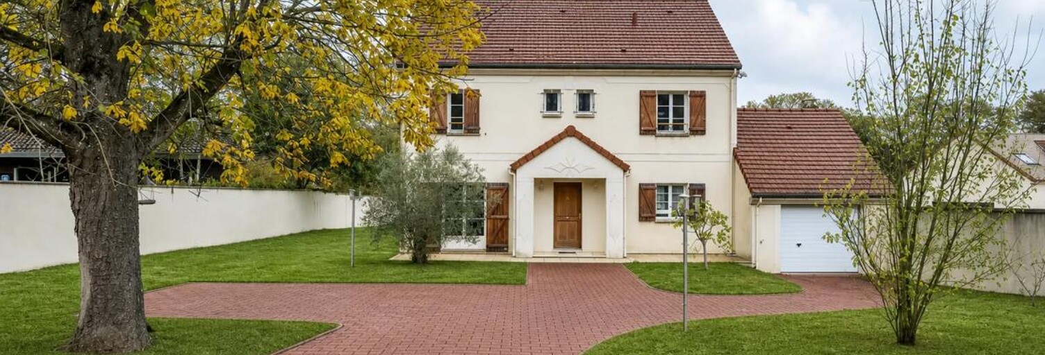 Maison 6 Pièces 143 m² à vendre à Saint-Léger-en-Yvelines (78610)