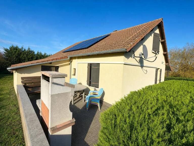 Maison rénovée avec terrain de 4000 m², Saint-Gal-sur-Sioule — photo 1
