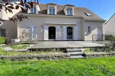 Maison 5 pièces 749000 €