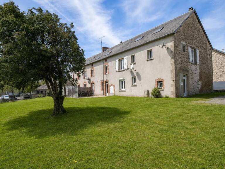 Maison spacieuse de 469 m² à Marsac, 16 pièces — photo 1