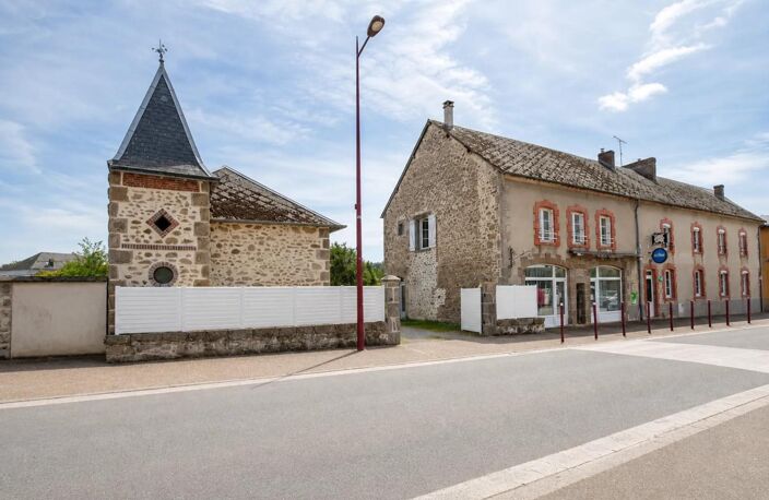 Maison spacieuse de 469 m² à Marsac, 16 pièces — photo 3