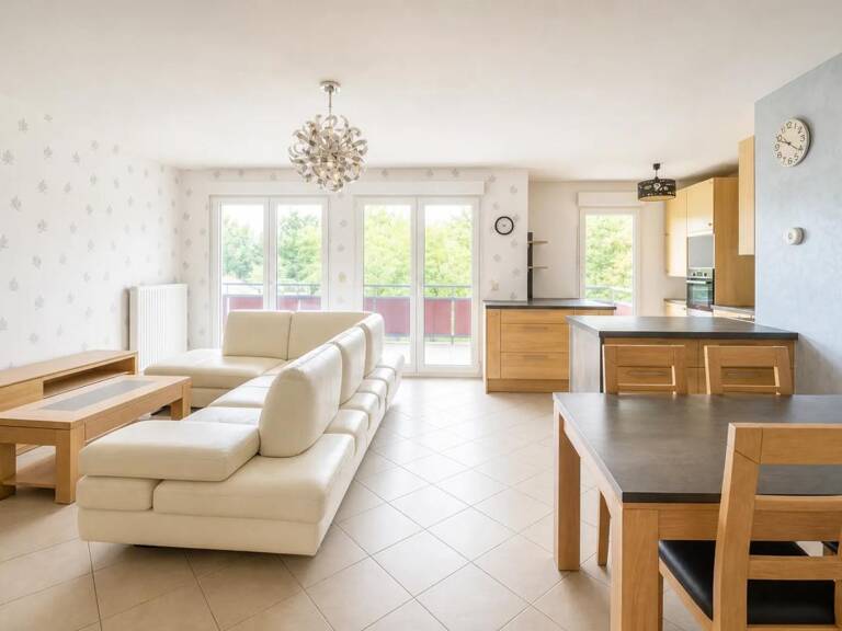 Lumineux T4 de 90 m² avec balcon sud — photo 1