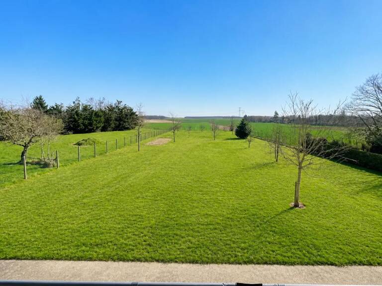 Maison de 232 m² avec jardin à Griselles — photo 1
