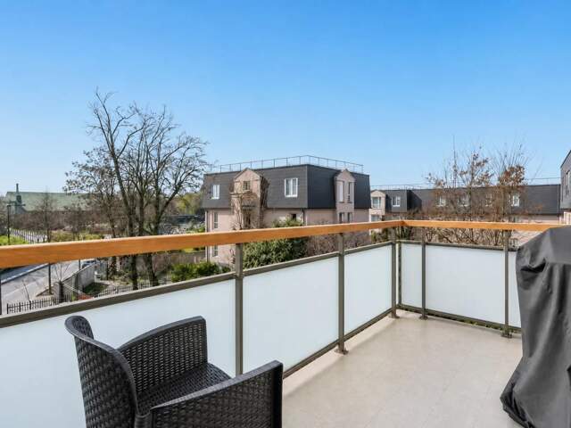 Appartement moderne 4 pièces à Dugny — photo du bien