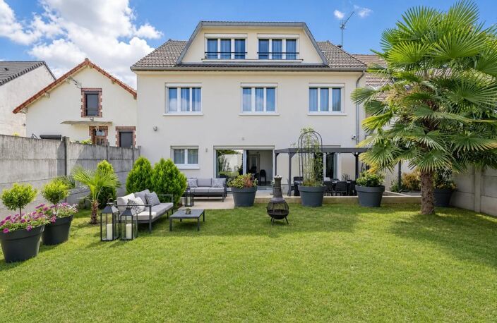 Maison de 8 pièces de 213 m² située à Paray-Vieille-Poste — photo 3