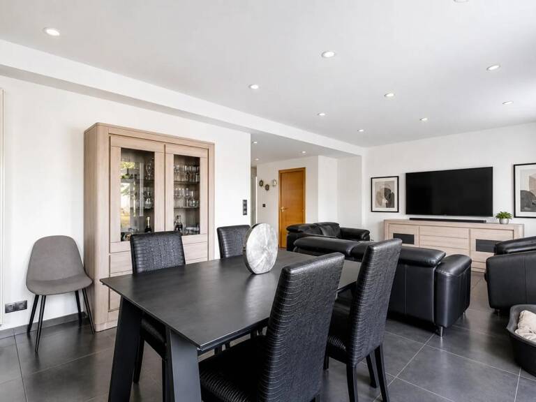 Maison de 8 pièces de 213 m² située à Paray-Vieille-Poste — photo 1