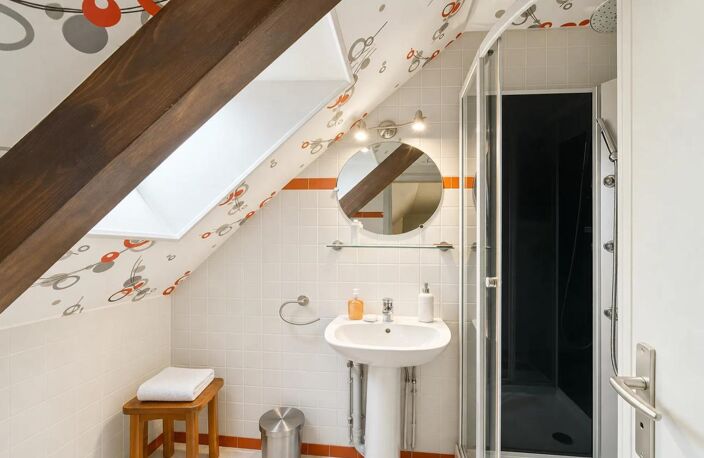Maison atypique de 205 m² à Châtillon-Coligny — photo 5