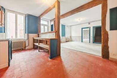 Maison 7 pièces 74900 €