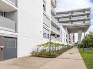 Appartement de 5 pièces de 100 m² situé à Bobigny — photo 2