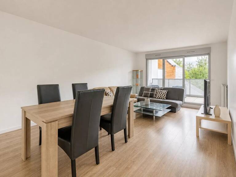 Appartement de 5 pièces de 100 m² situé à Bobigny — photo 1