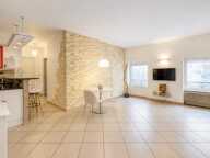 Lyon, 3 pièces 69 m² au 5e étage – lumineux et calme — photo 2