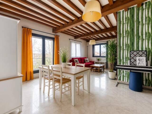 Spacieuse maison 8 pièces avec jardin - 17 mn de la gare, à pied — photo du bien