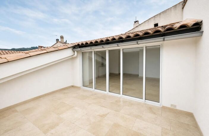 Charmante maison rénovée à Allemagne-en-Provence — photo 2