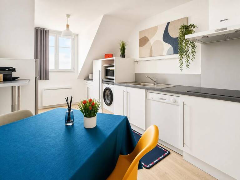 Appartement T2 avec parking sur le remblai des Sables d'Olonne — photo 1