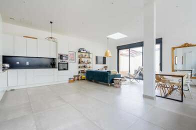 Maison 5 pièces 849000 €