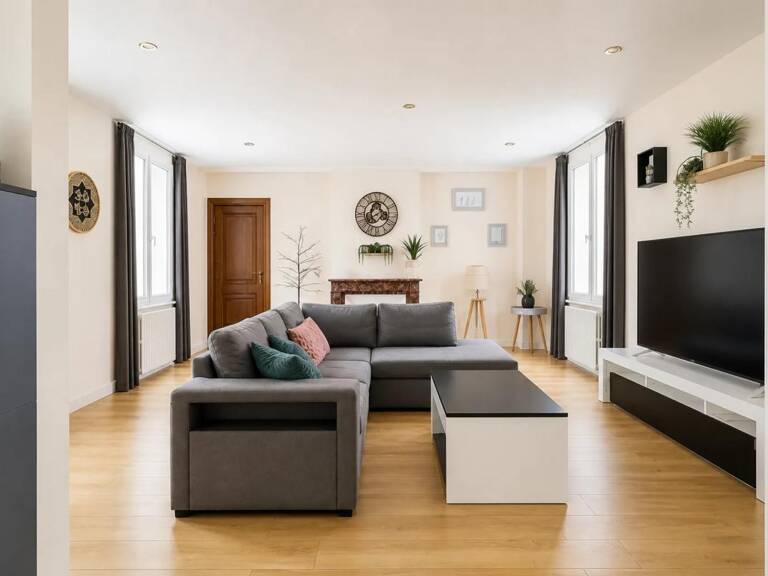Ensemble immobilier rentable à Passel — photo 1