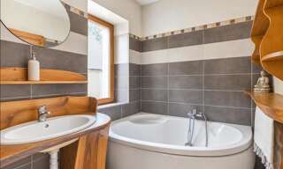 Maison 10 Pièces 180 m² à vendre à Mosnes (37530)