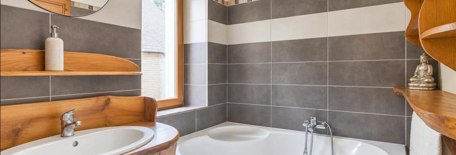 Maison 10 Pièces 180 m² à vendre à Mosnes (37530)