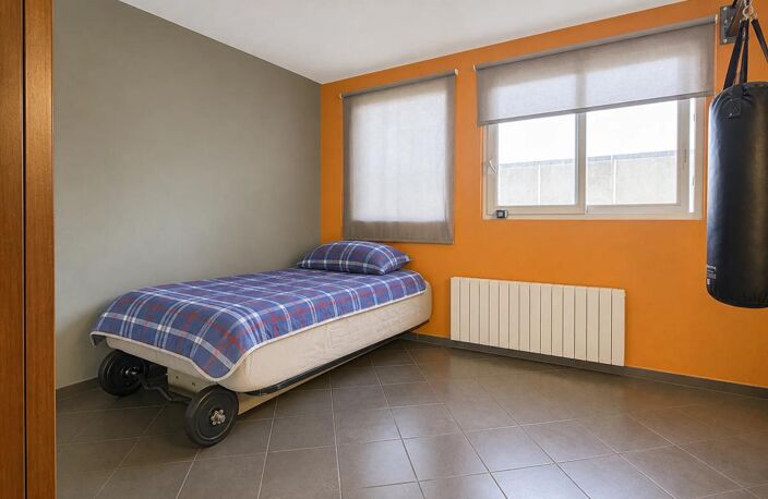 À vendre – Spacieux appartement 5 pièces avec parking — photo 3