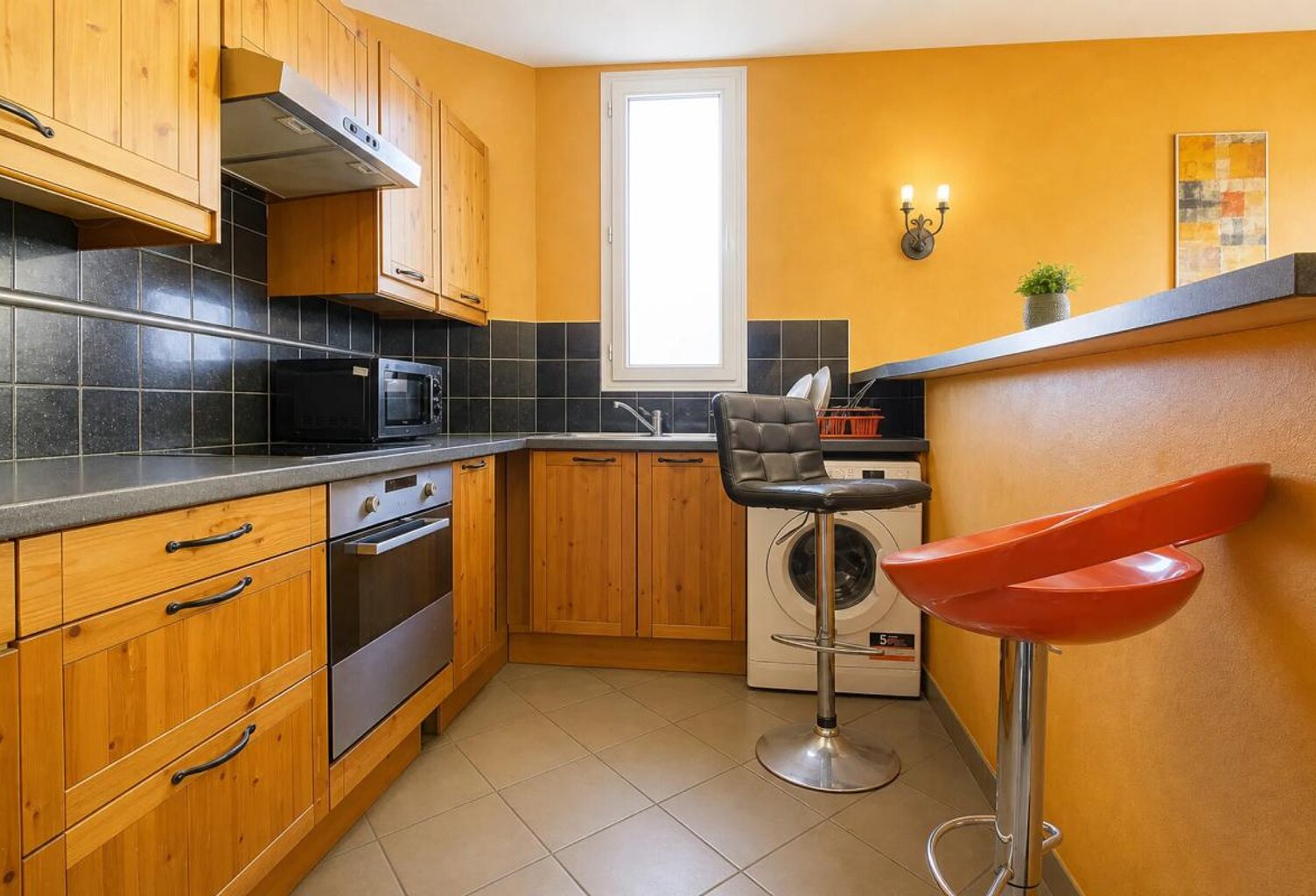 À vendre – Spacieux appartement 5 pièces avec parking — photo 1