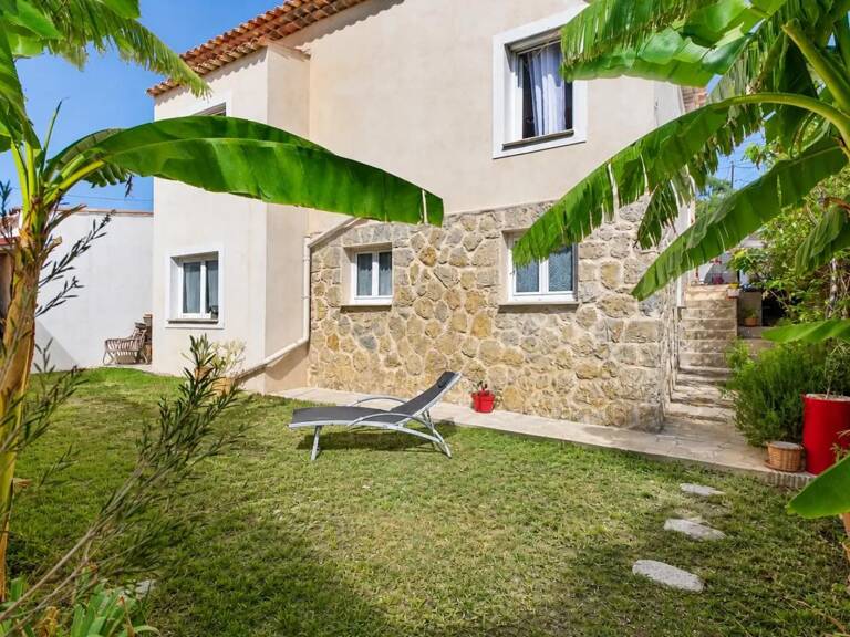 Maison de 6 pièces de 160 m² située à Antibes — photo 1