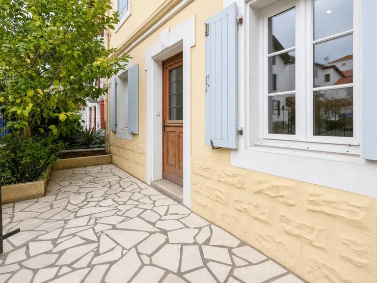 Appartement 3 pièces de 68 m² à Biarritz — photo 1