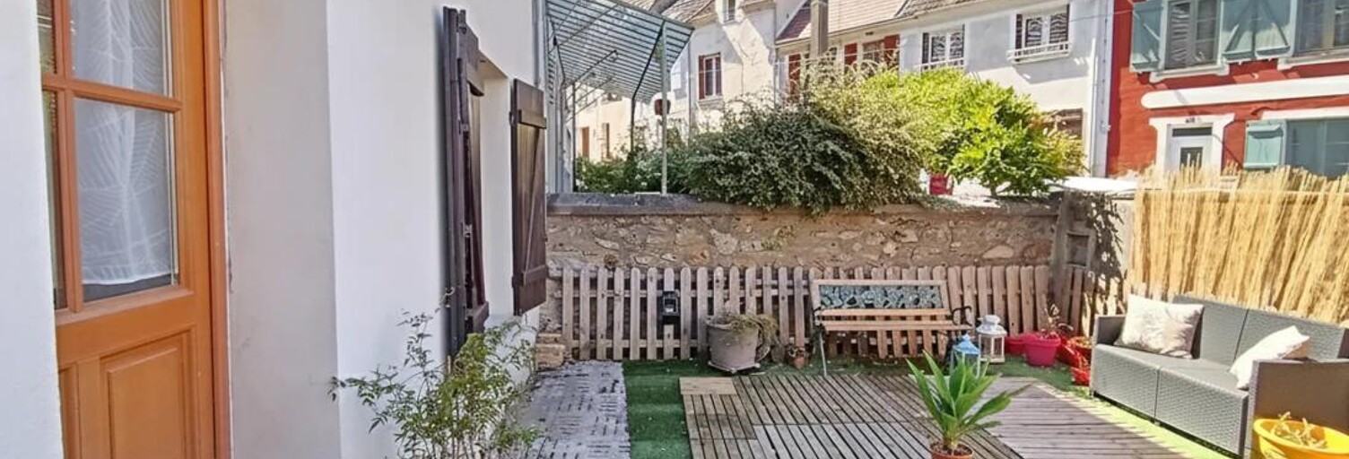 Maison 4 Pièces 94 m² à vendre à Saint-Cyr-sur-Morin (77750)