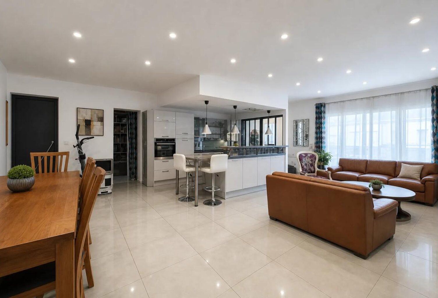 Ensemble immobilier unique à Talence — photo 1