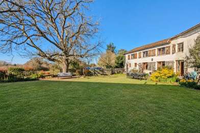 Maison 8 pièces 150000 €