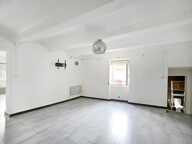 Ensemble immobilier de 3 logements à La Grand-Combe — photo 4