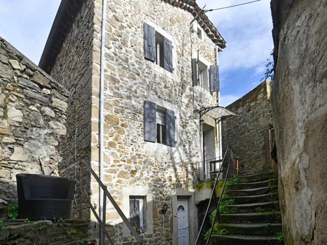 Ensemble immobilier de 3 logements à La Grand-Combe — photo du bien