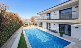 Maison 9 Pièces 215 m² à vendre à Brison-Saint-Innocent (73100)