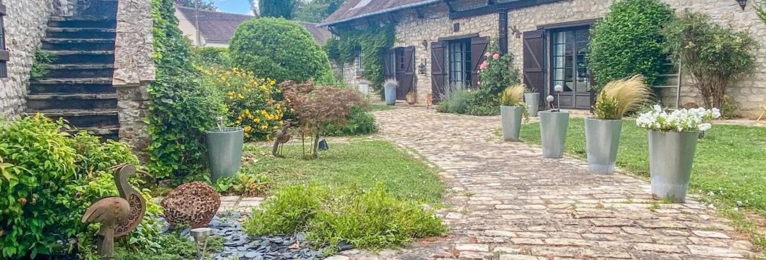 Maison 14 Pièces 355 m² à vendre à Souppes-sur-Loing (77460)