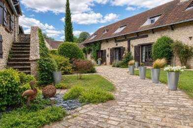 Maison 14 pièces 590000 €