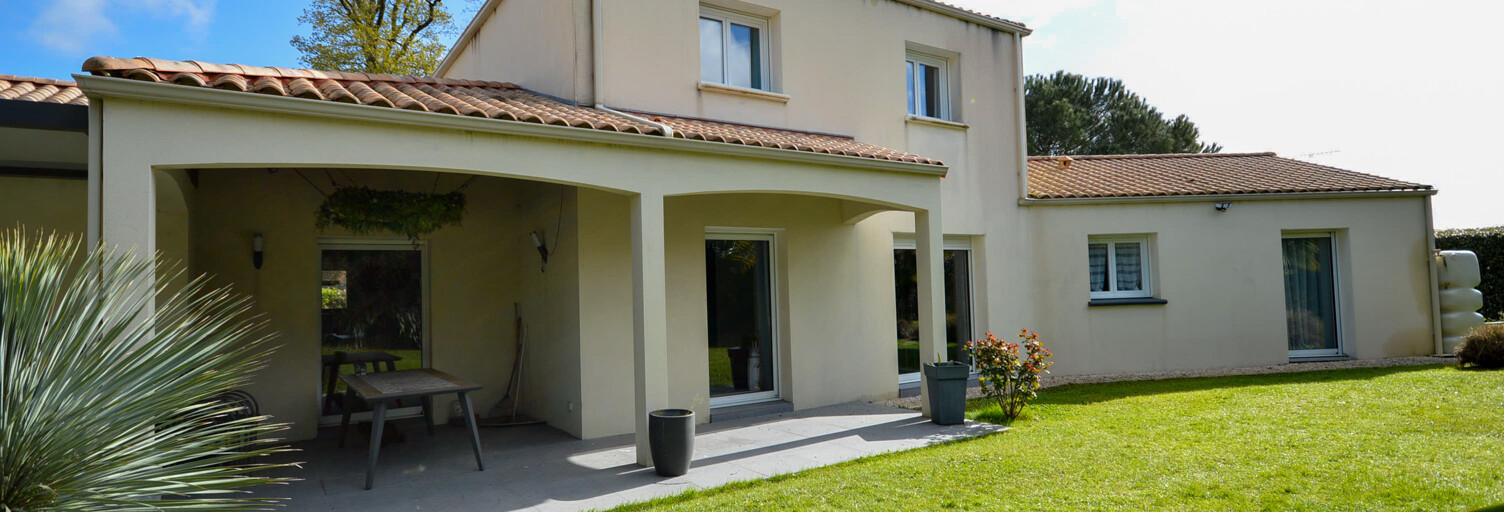 Maison 6 Pièces 172 m² à vendre à Chantonnay (85110)