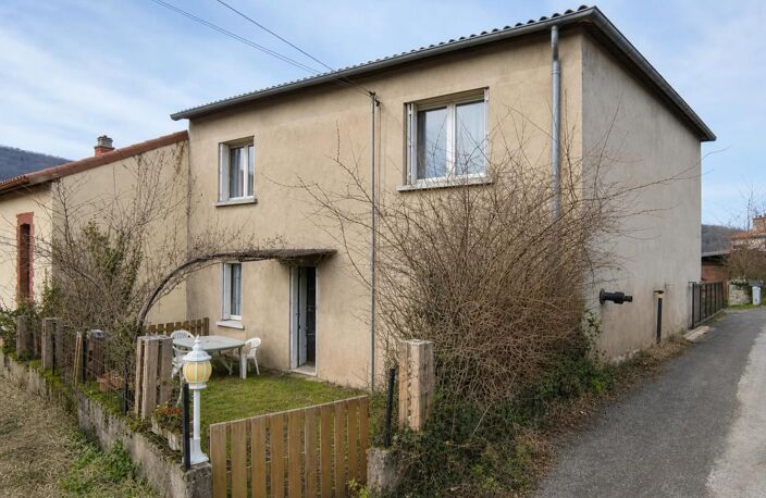 Maison de 5 pièces de 237 m² à Boisse-Penchot — photo 2